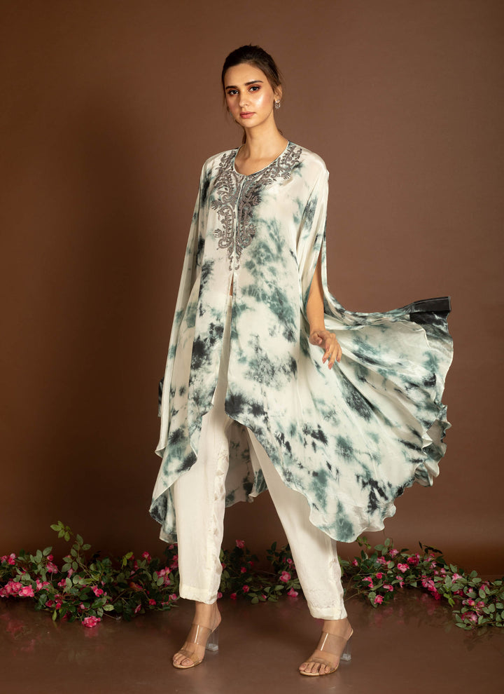 White and Black Bomb-Dye Cape Jacket With Pants