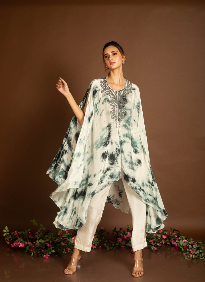 White and Black Bomb-Dye Cape Jacket With Pants