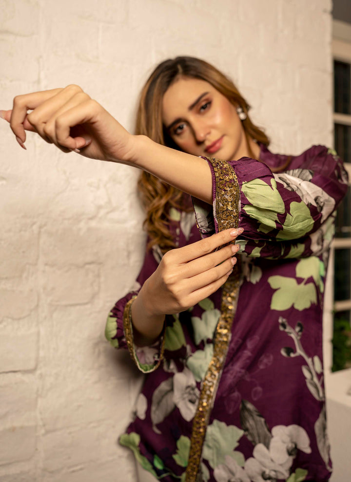 Purple floral printed shirt with sequins and tubework - 4