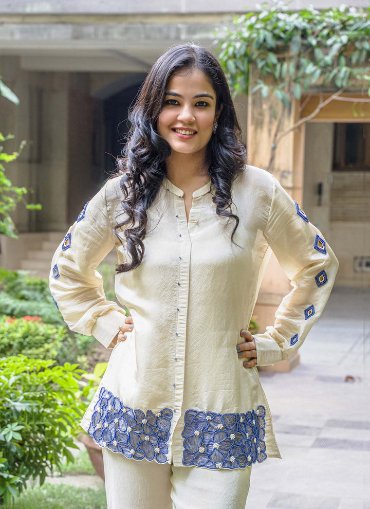 Gold Tissue Blue Cutwork Shirt With Pants - 4