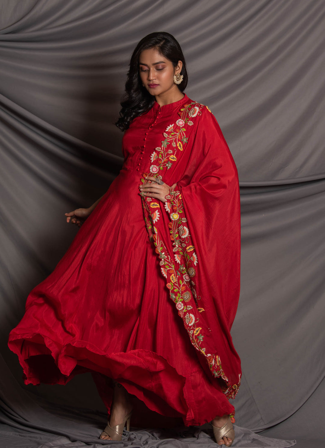 Red Gown With Dupatta Creative