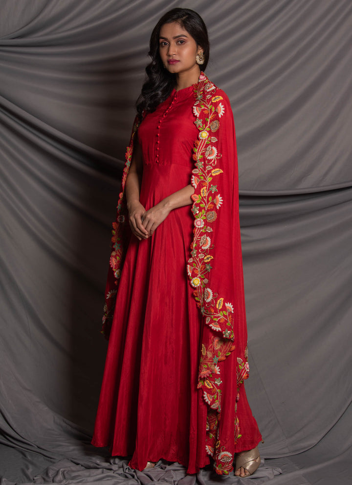 Red Gown With Dupatta Side